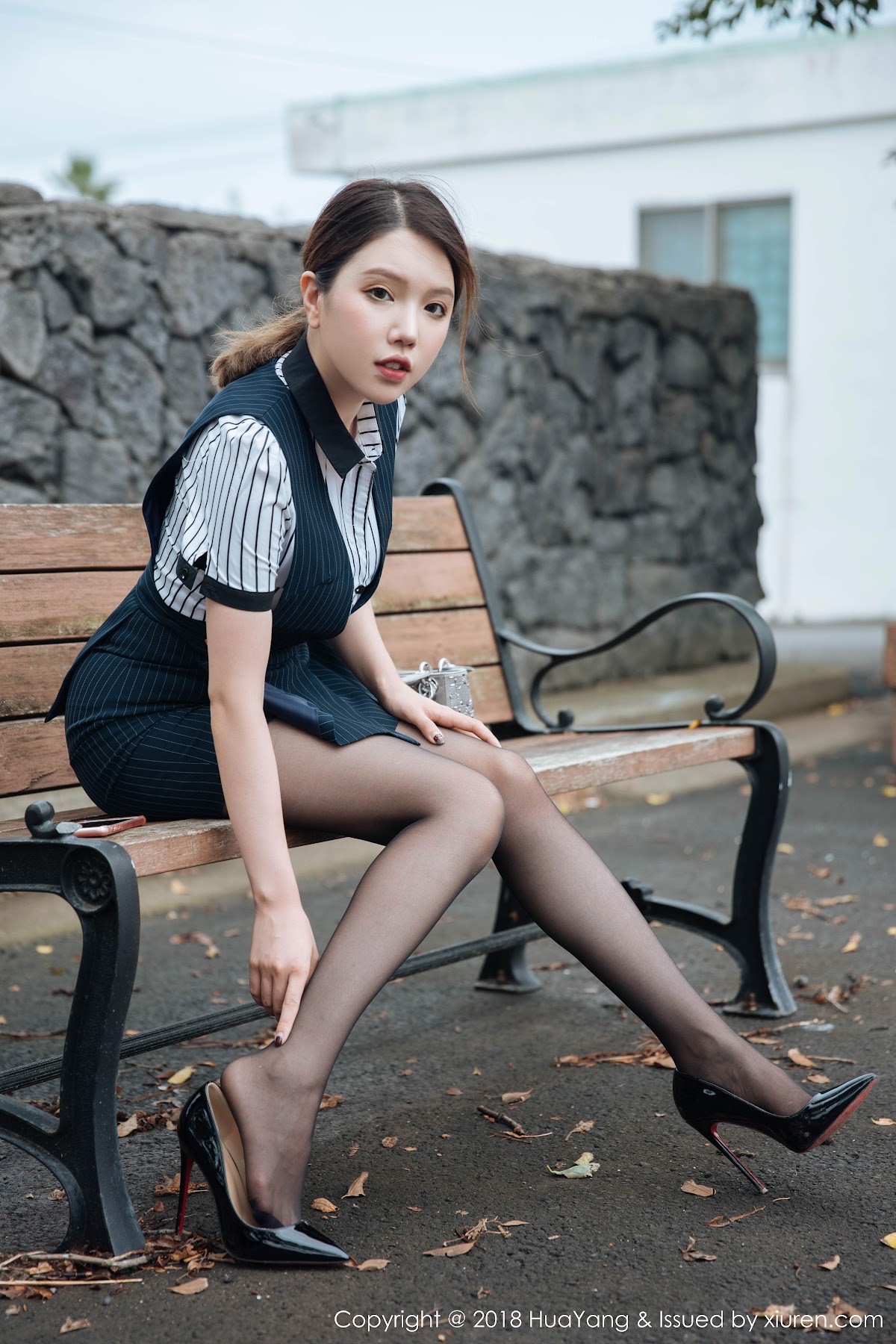 HuaYang 2018-09-30 Vol.087 Huang Le Ran (黄楽然) - P32