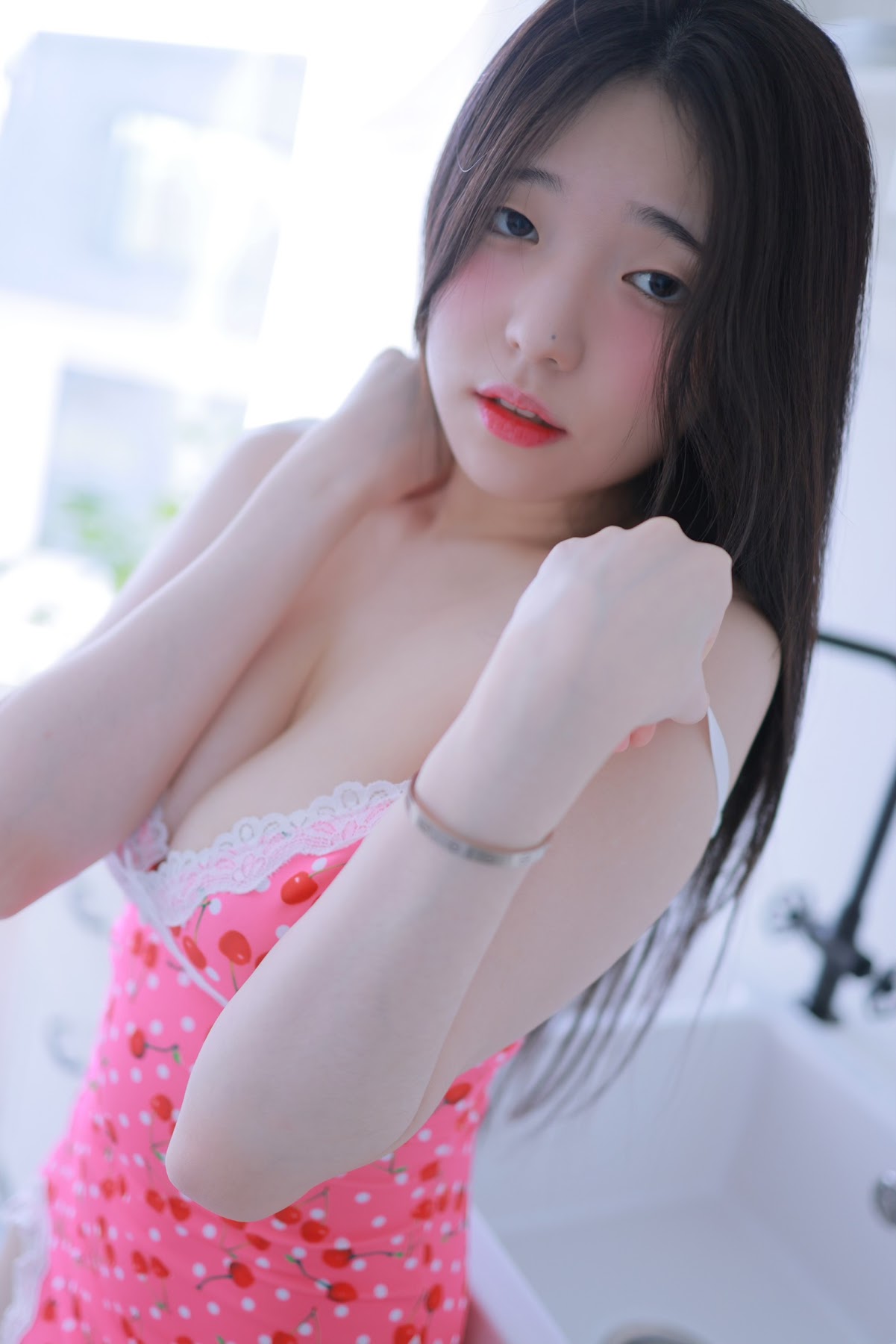 Yeon Woo (연우) – Cherry + Candy - P100