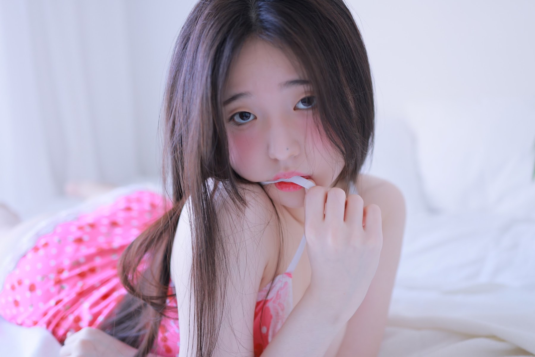 Yeon Woo (연우) – Cherry + Candy - P102