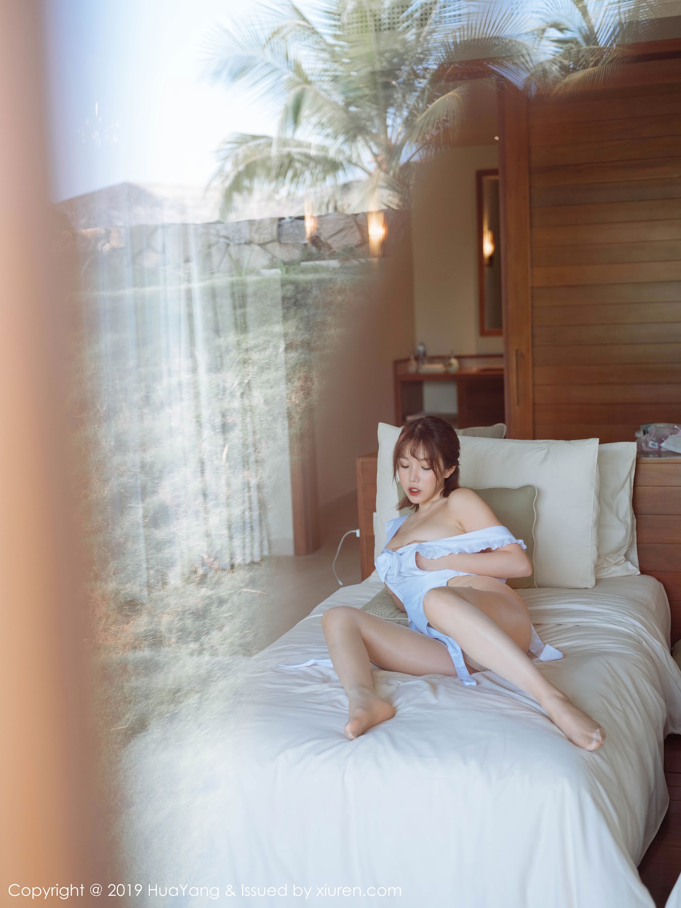 HuaYang 2019-04-26 Vol.134 Huang Le Ran (黄楽然) - P35