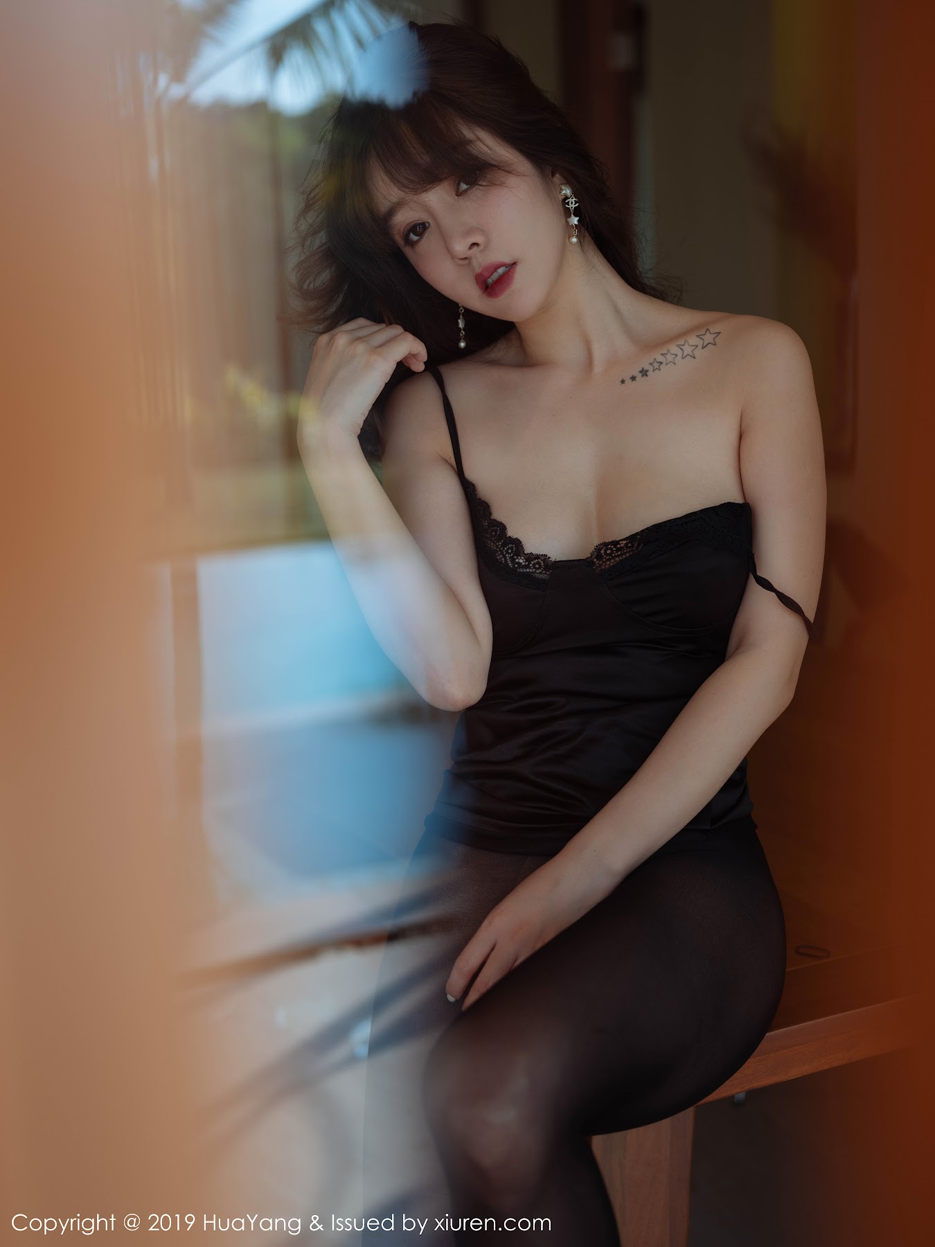 HuaYang 2019-05-31 Vol.143 Wang Yu Chun (王雨纯) - P46