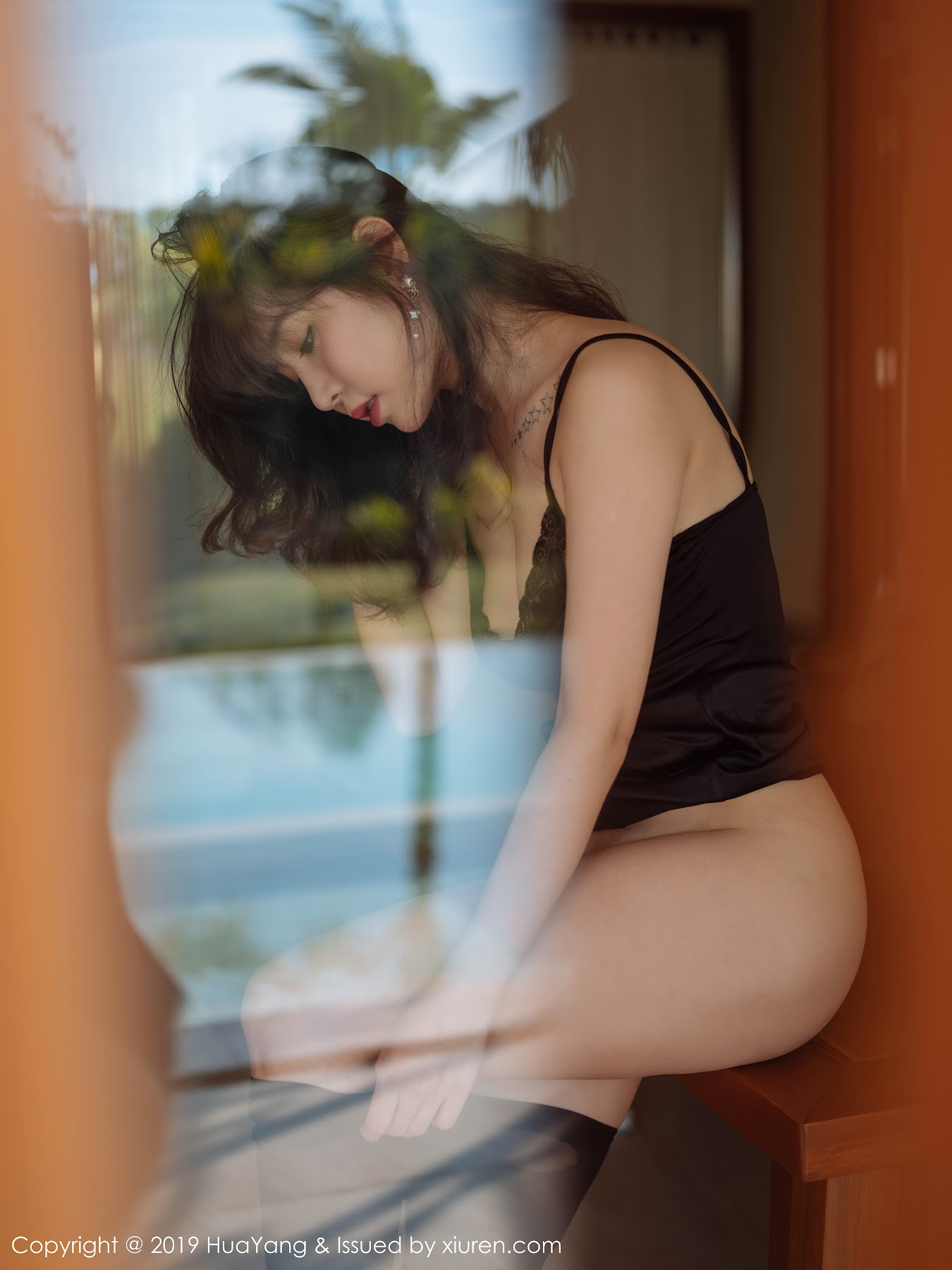 HuaYang 2019-05-31 Vol.143 Wang Yu Chun (王雨纯) - P47