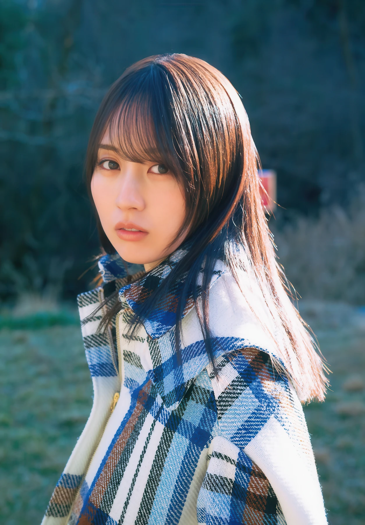 Haruka Kaki 賀喜遥香, Shonen Magazine 2026 No.13 (週刊少年マガジン 2026年13号) - P6