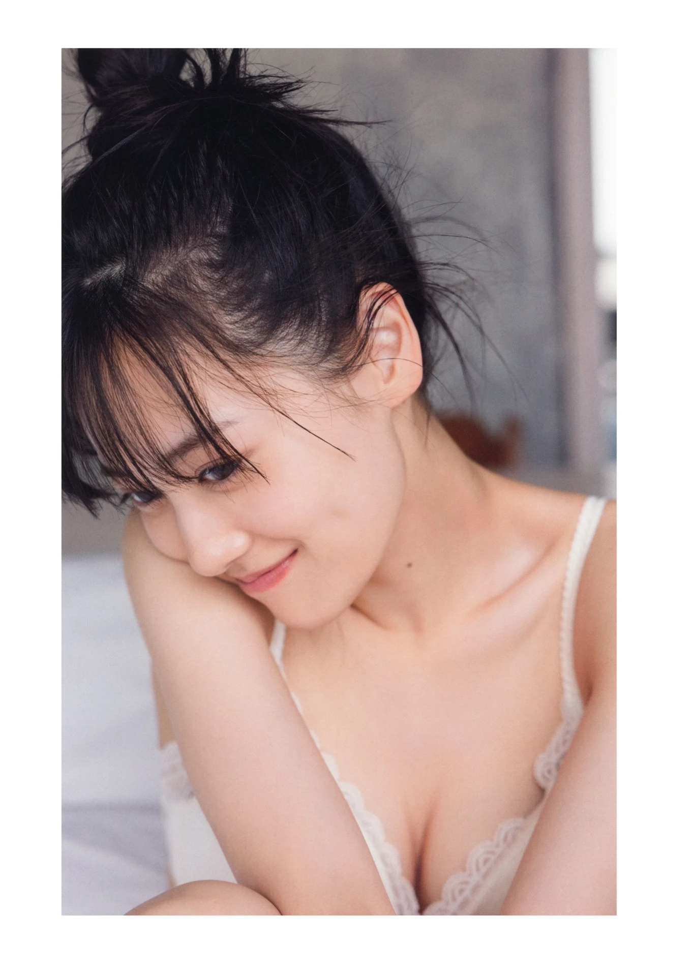 Mizuki Yamashita 山下美月, 2nd写真集 「ヒロイン」 Set.01 - P16