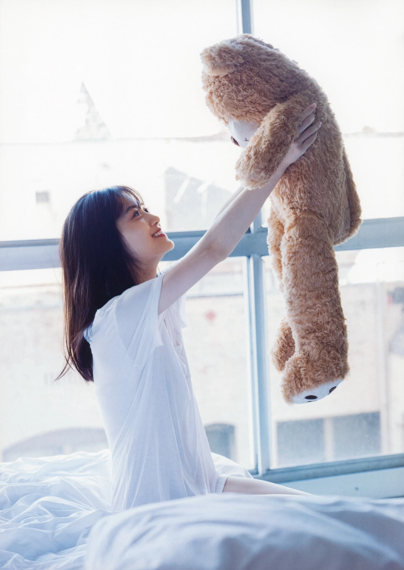 Mizuki Yamashita 山下美月, 2nd写真集 「ヒロイン」 Set.01 - P8