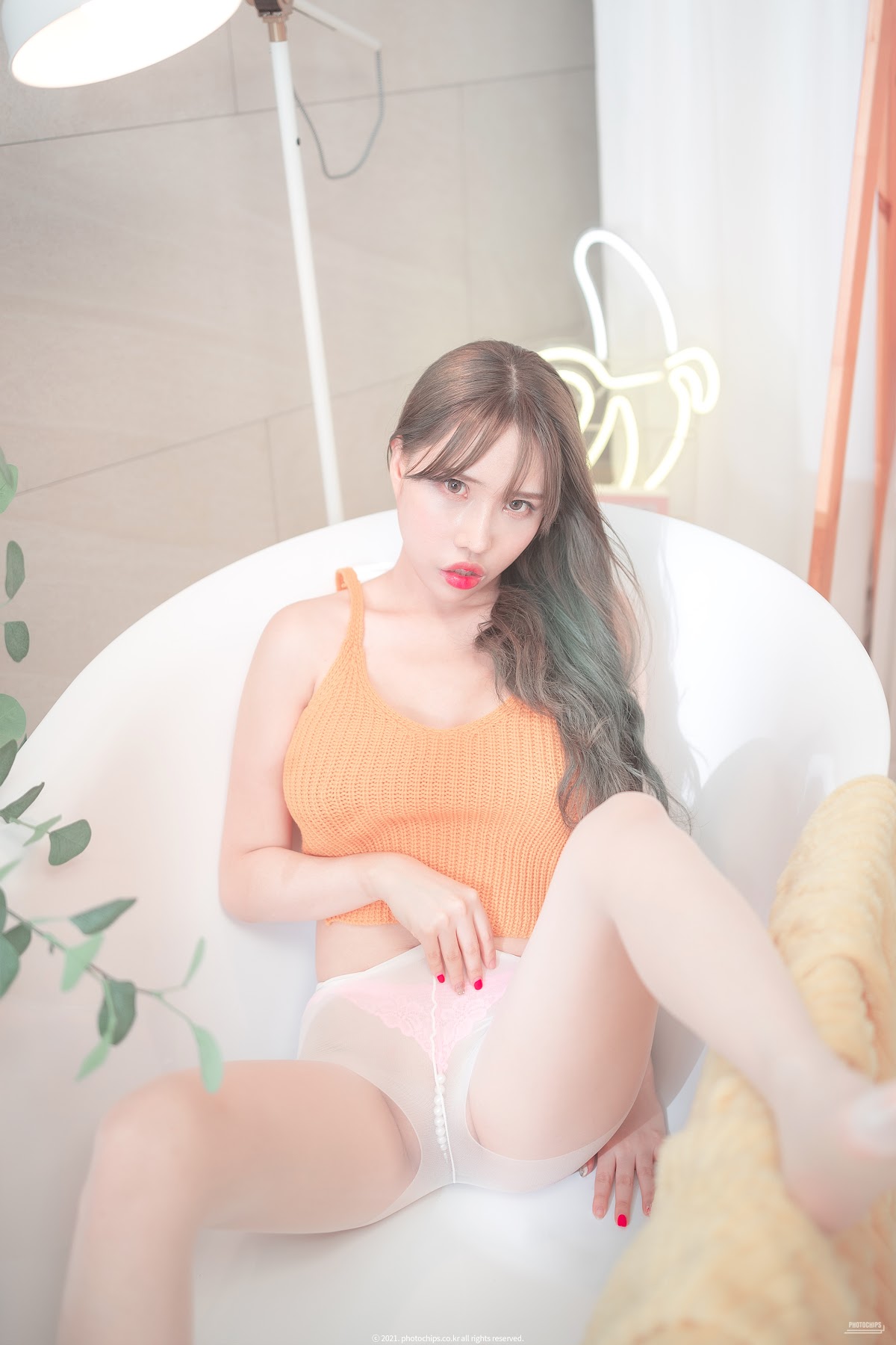 PhotoChips Vol.106 – No.3 Eunha (은하) - P5