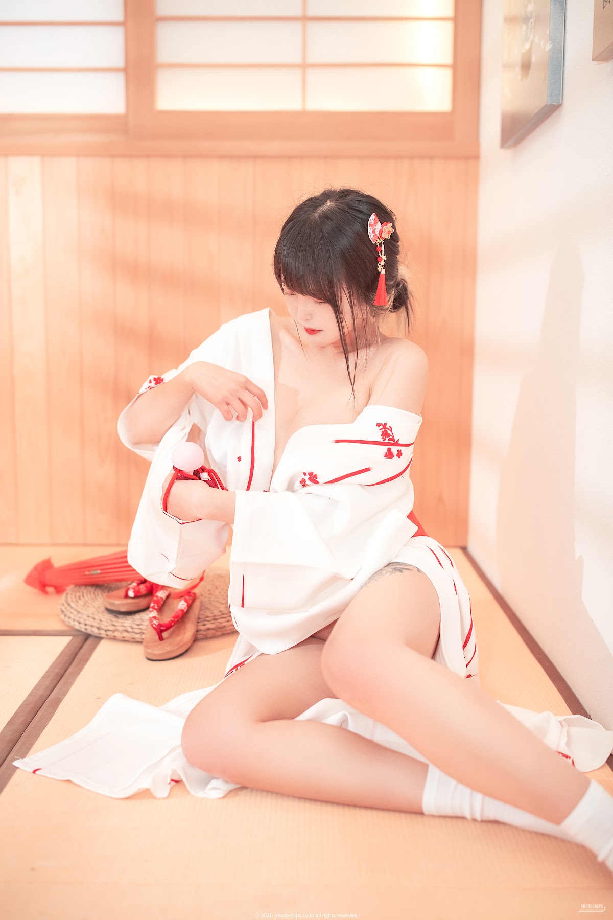 PhotoChips Vol.113 No.7 Aram (아람) - P94