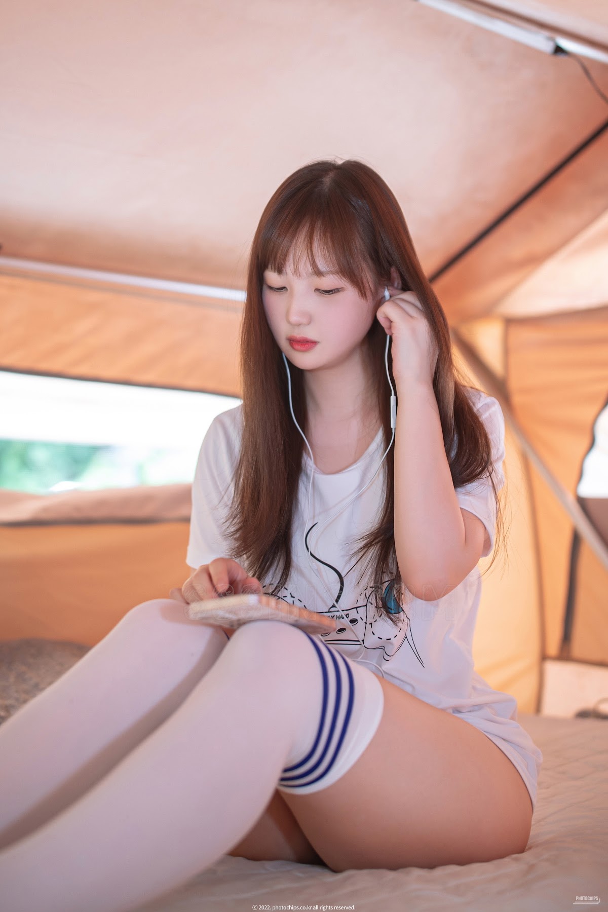 Photochips Vol.127 No.9 – Sia (시아) - P11