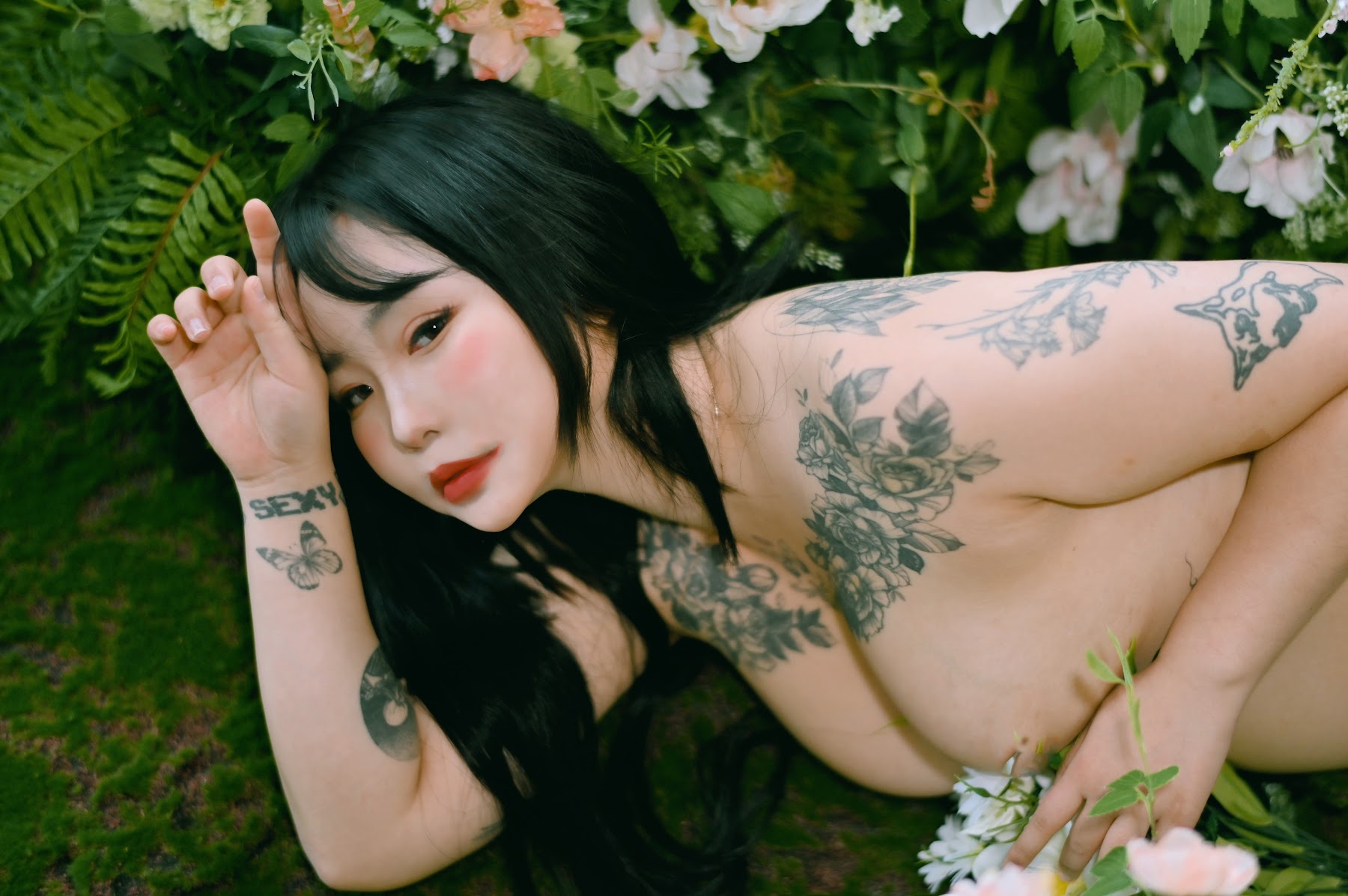 Jeon Bo-Yeon (전보연) – Nude Flower - P52