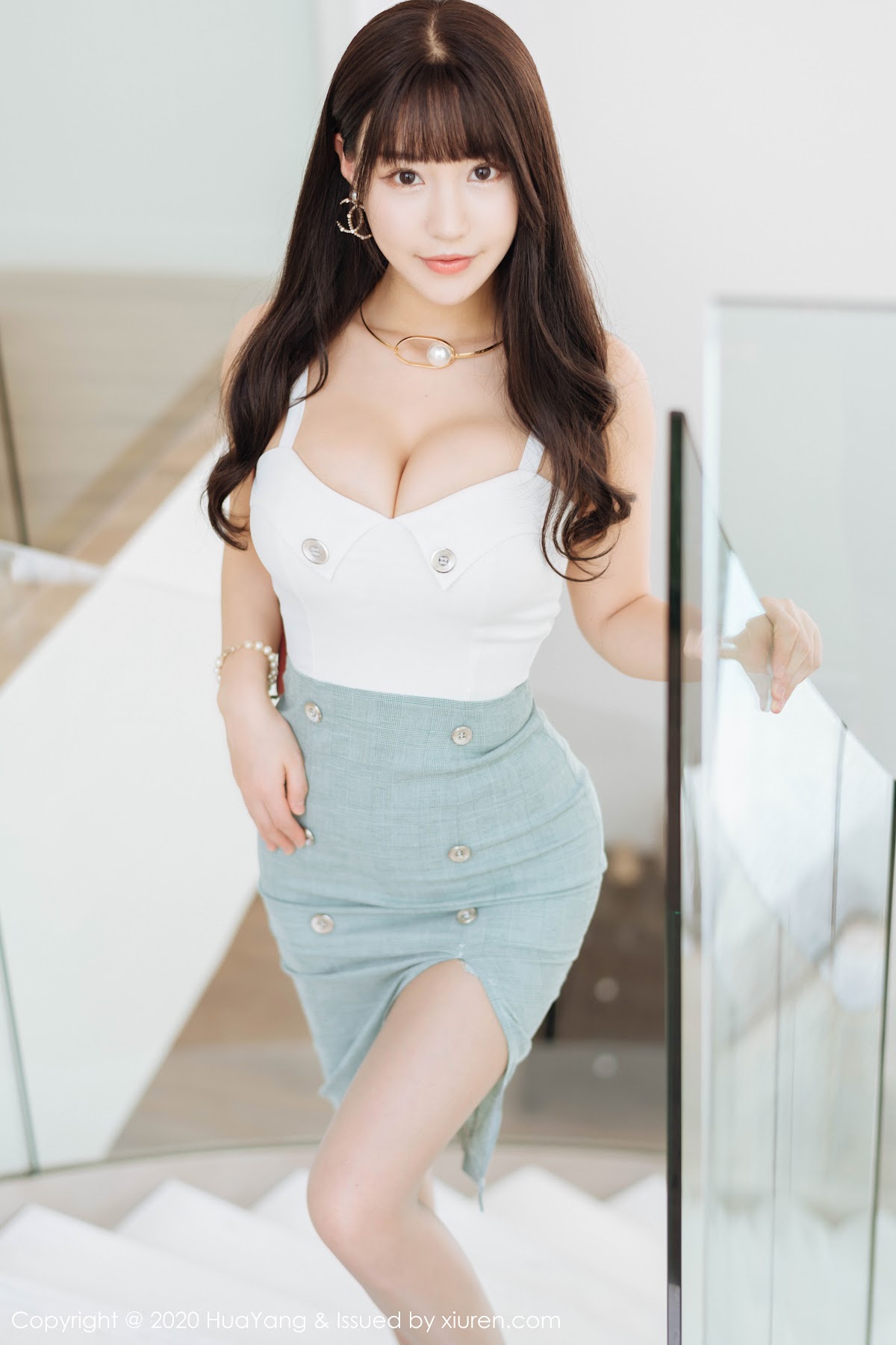 HuaYang Vol.226 Zhu Ke Er (朱可儿Flower) - P9