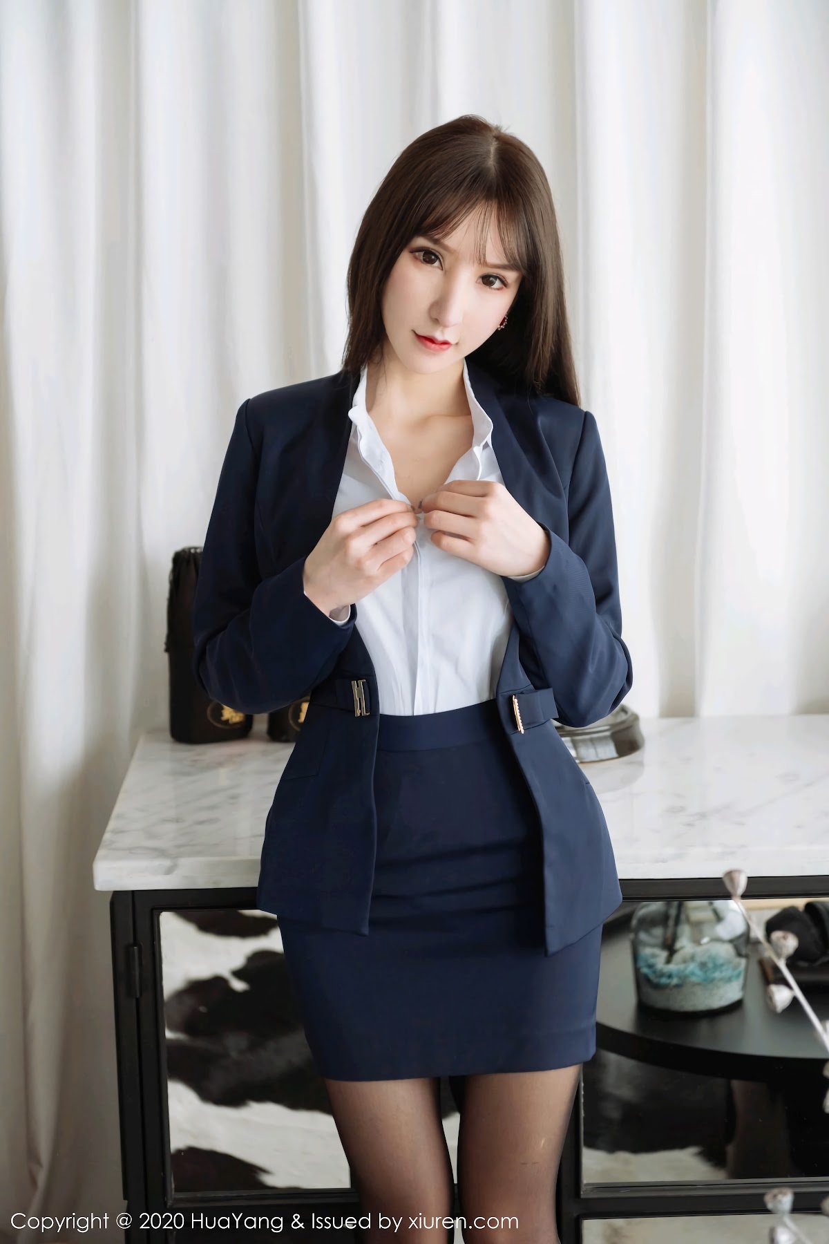 HuaYang Vol.247 Zhou Yuxi (周于希Sandy) - P4