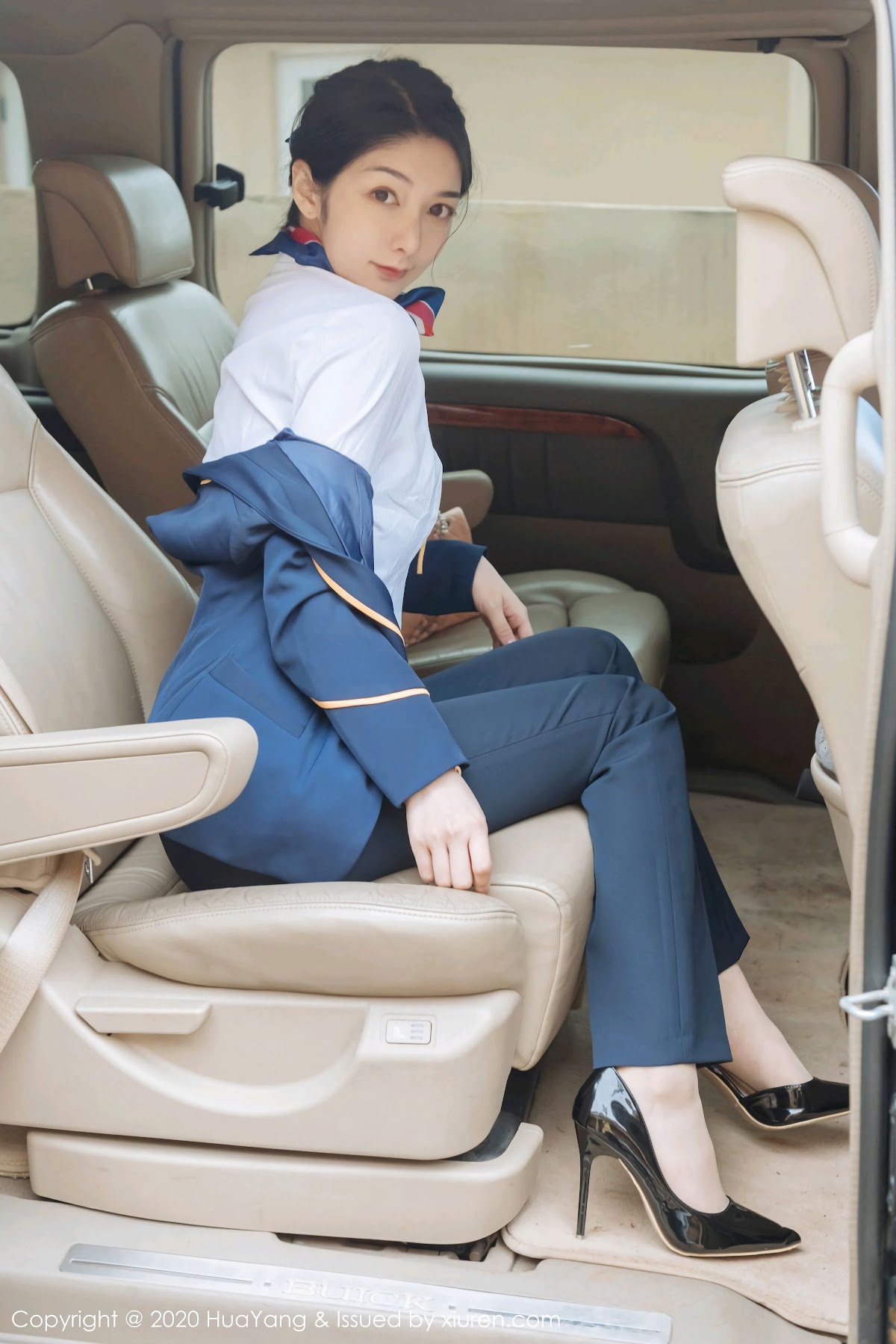 HuaYang Vol.248 Xiao Reba (Angela小热巴) - P9