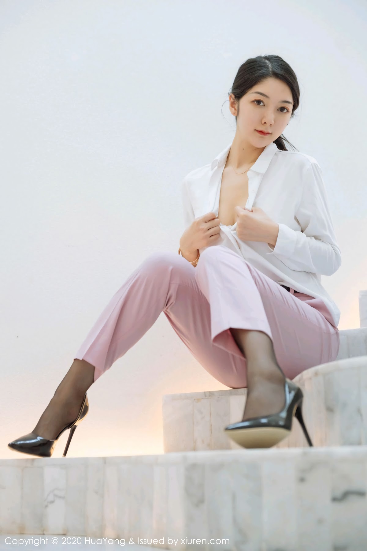 HuaYang Vol.255 Xiao Reba (Angela小热巴) - P27