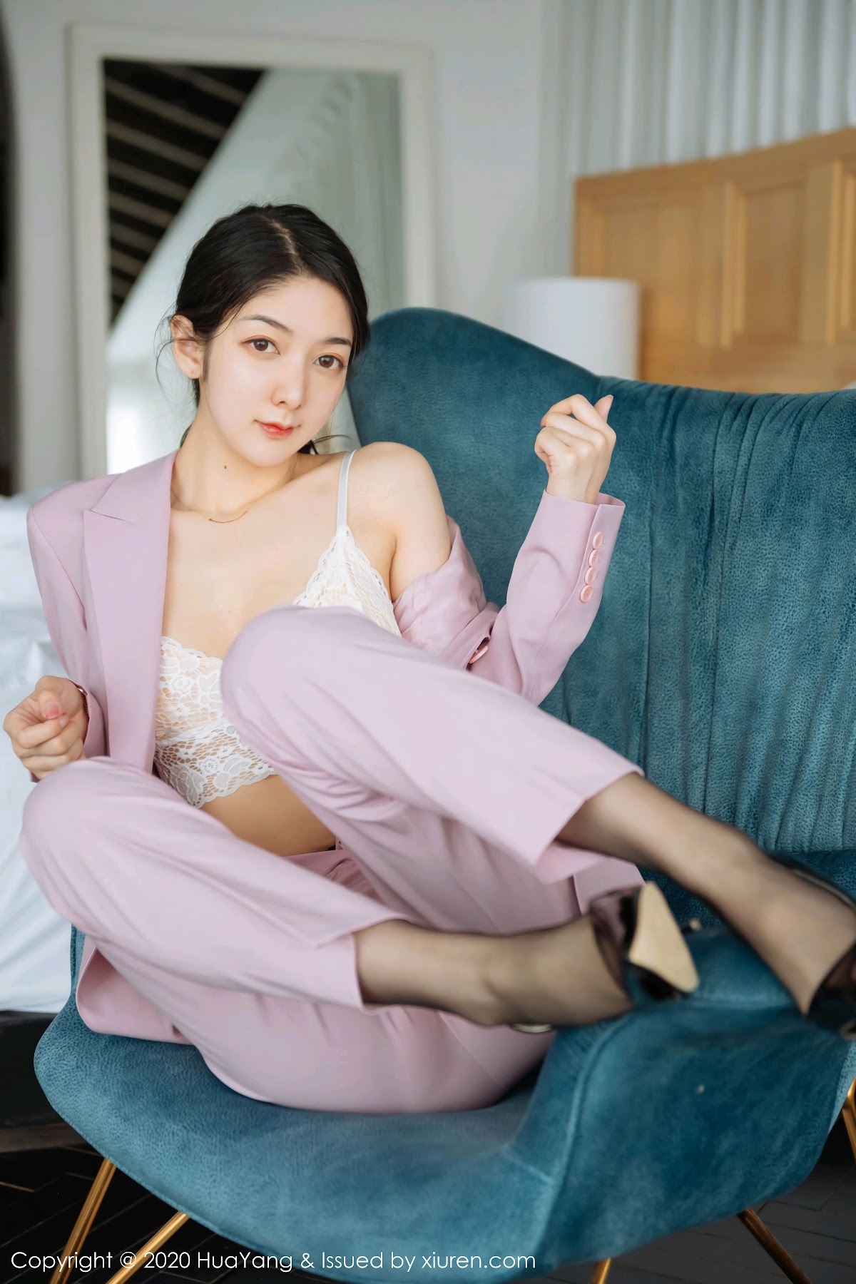 HuaYang Vol.255 Xiao Reba (Angela小热巴) - P2