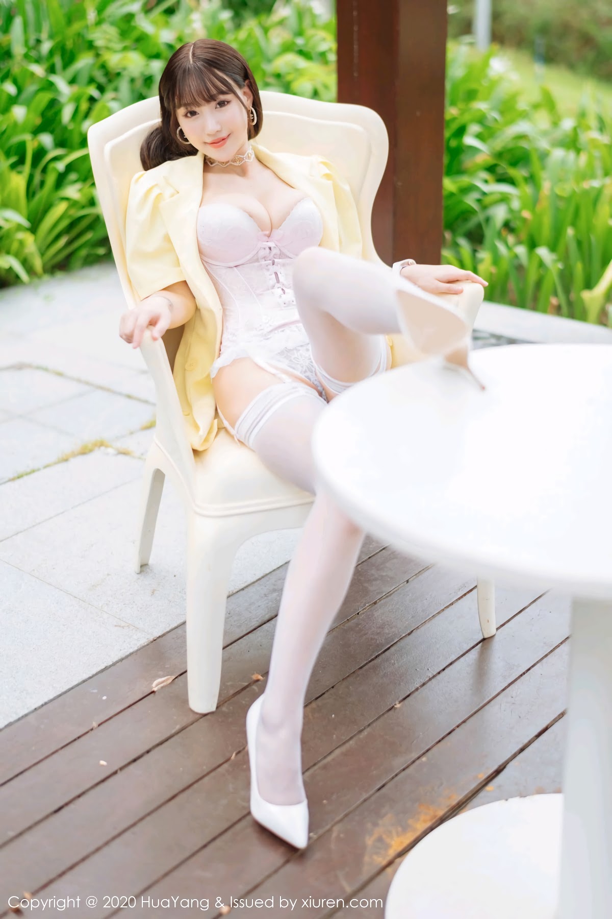 HuaYang Vol.261 Zhu Ke Er (朱可儿Flower) - P5