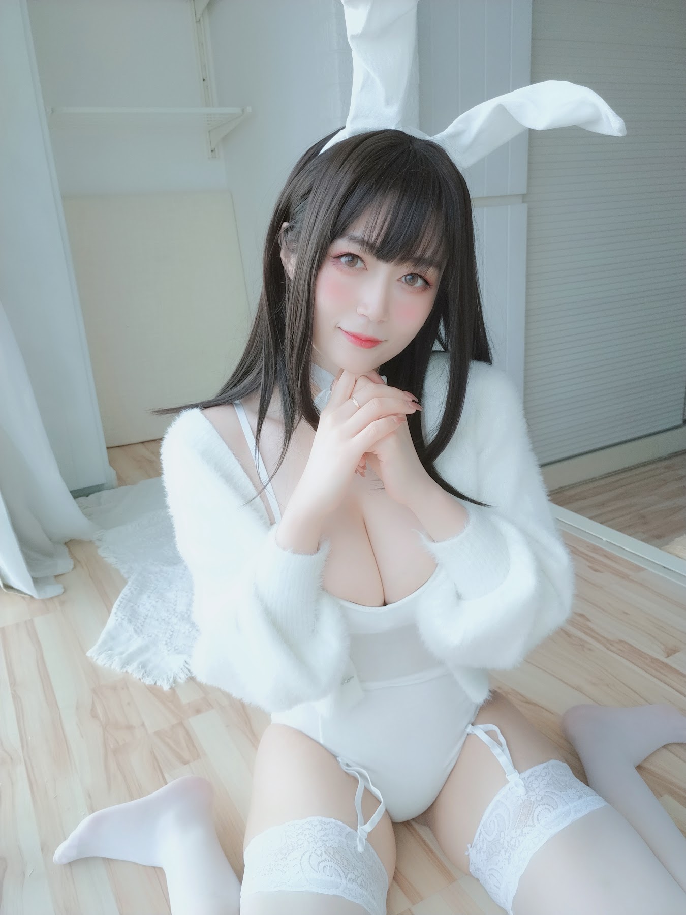 Coser@白银81 白丝兔子 - P37