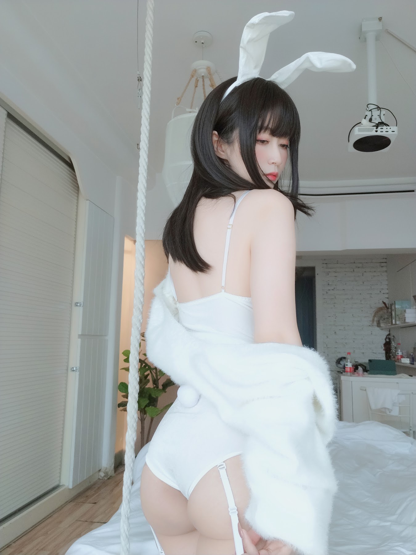 Coser@白银81 白丝兔子 - P49