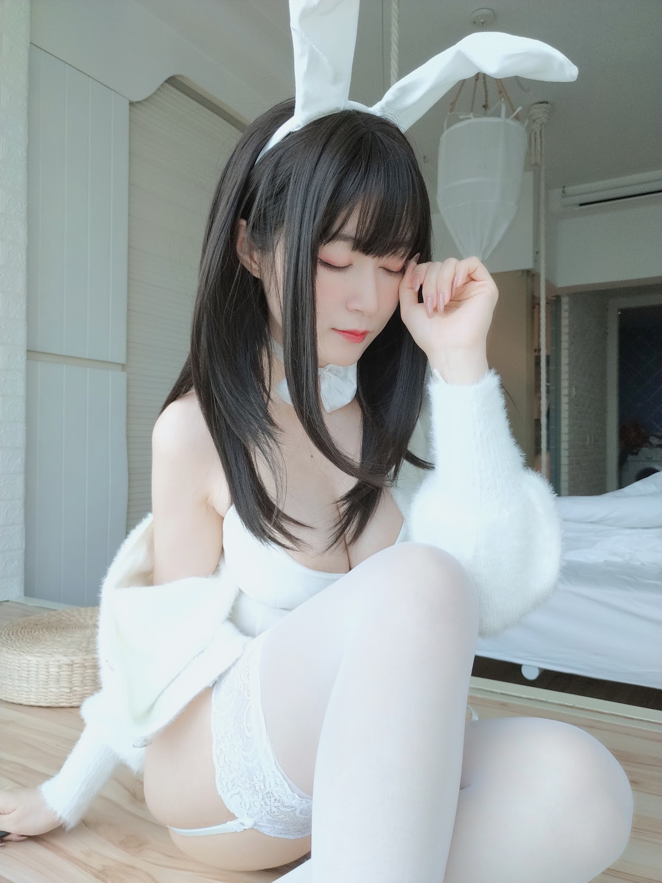 Coser@白银81 白丝兔子 - P69