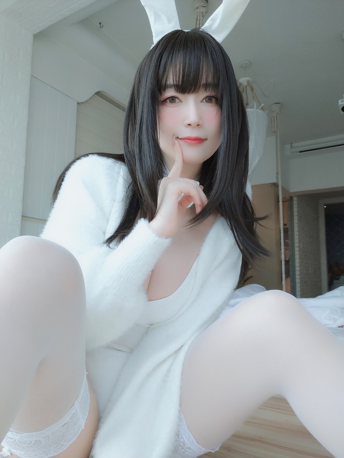 Coser@白银81 白丝兔子 - P76