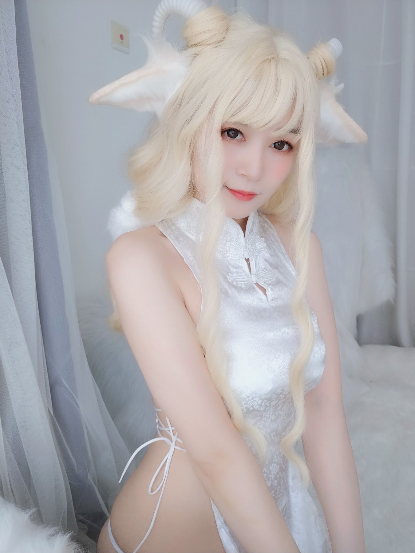 Coser@白银81 白旗袍 - P12