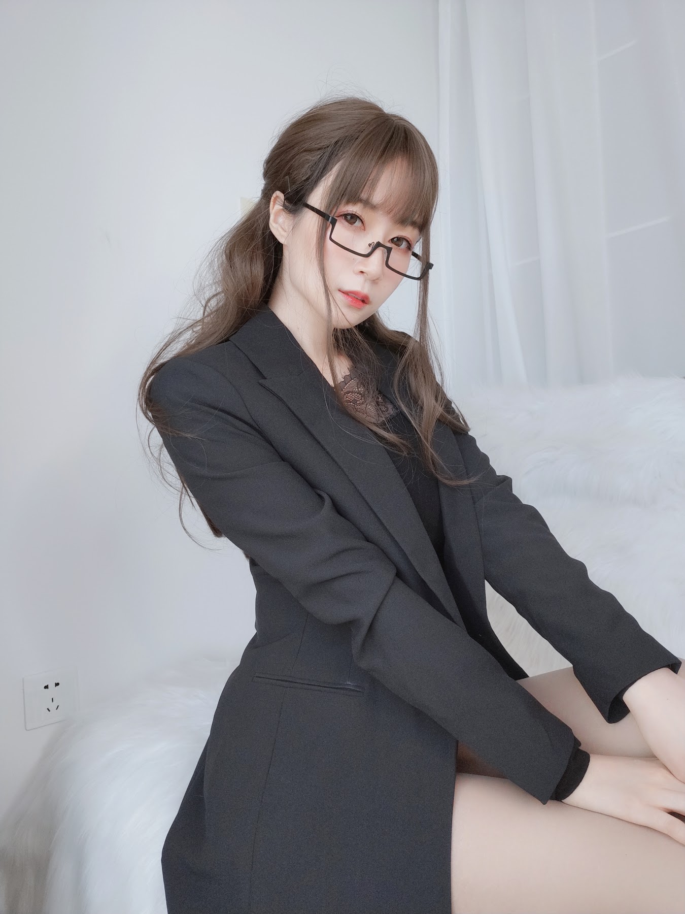 Coser@白银81 黑西服 - P31