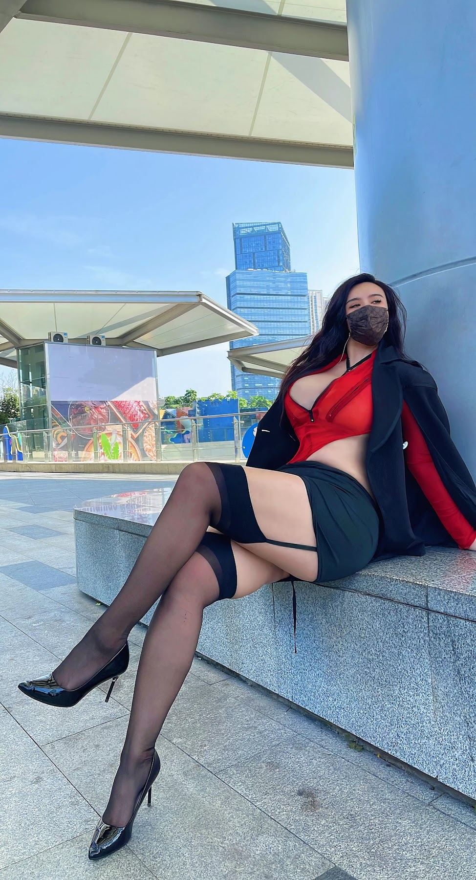 水蜜桃米米 – 吊带黑丝 - P6