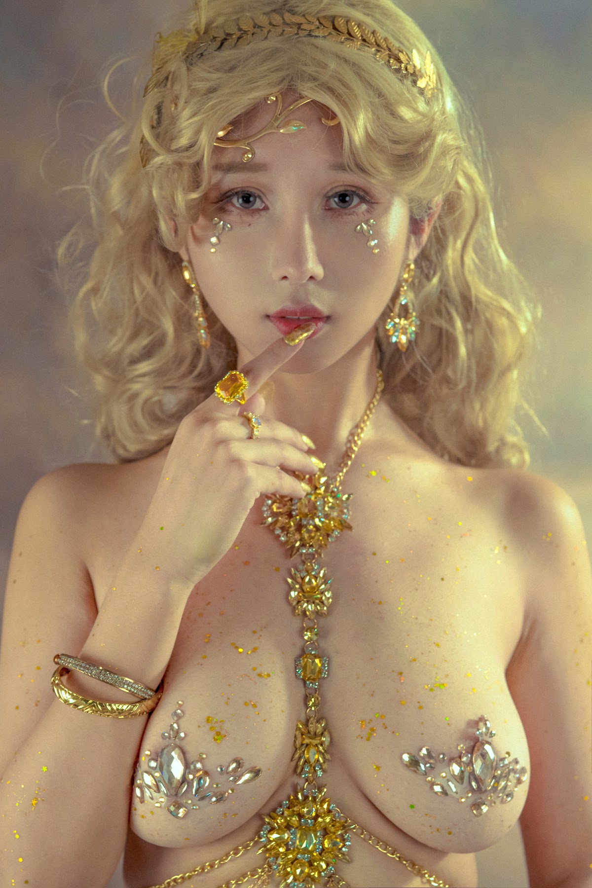 Coser@云溪溪 (Yunx1x1) Vol.036 奶桃 Citrine黄水晶 - P33
