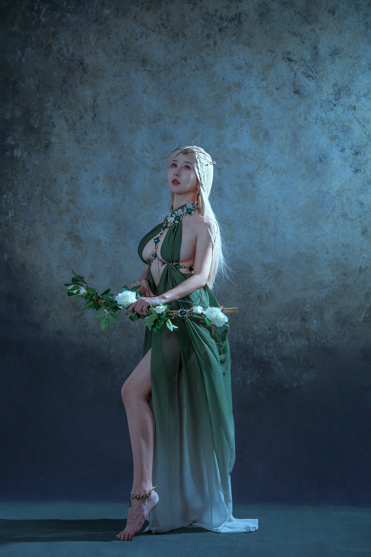 Coser@云溪溪 (Yunx1x1) Vol.037 奶桃 Malachite孔雀石 - P2
