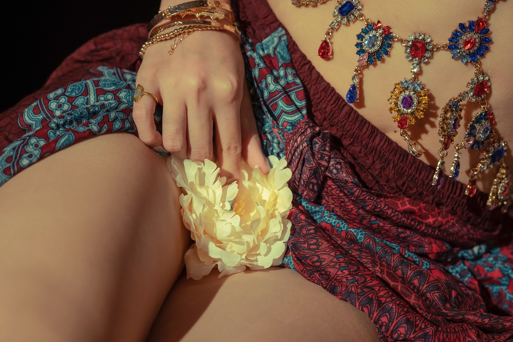 Coser@云溪溪 (Yunx1x1) Vol.038 奶桃 Topaz黄宝石 - P25