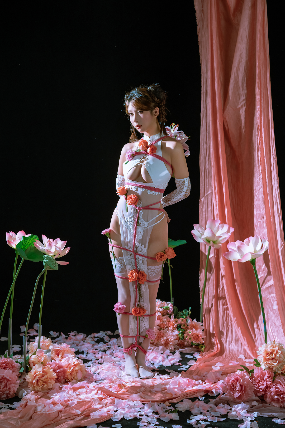 Coser@云溪溪 (Yunx1x1) Vol.060 奶桃桃 月 - P30