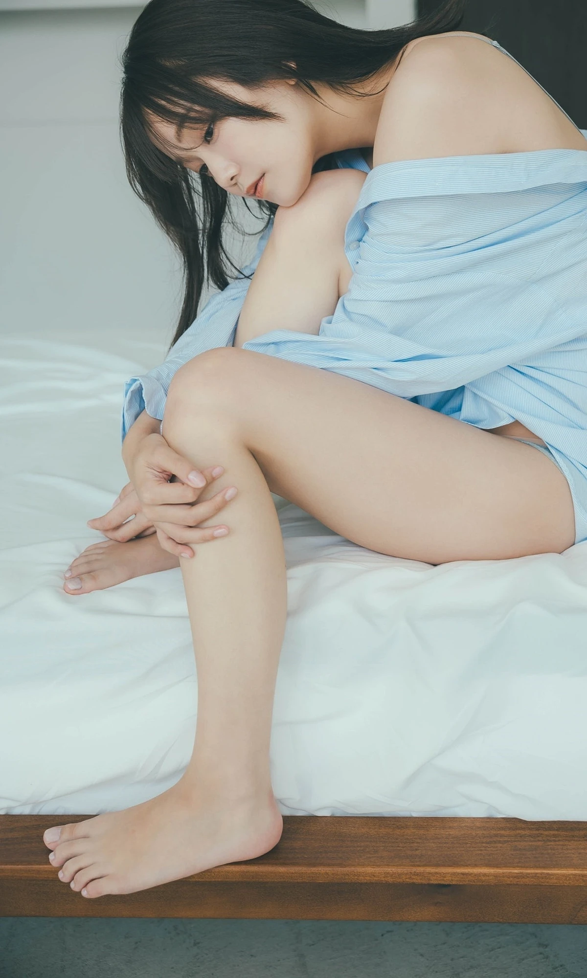 Shino Aoto 青戸しの, 週プレ Photo Book 「WHITE and・・・」 Set.01 - P2