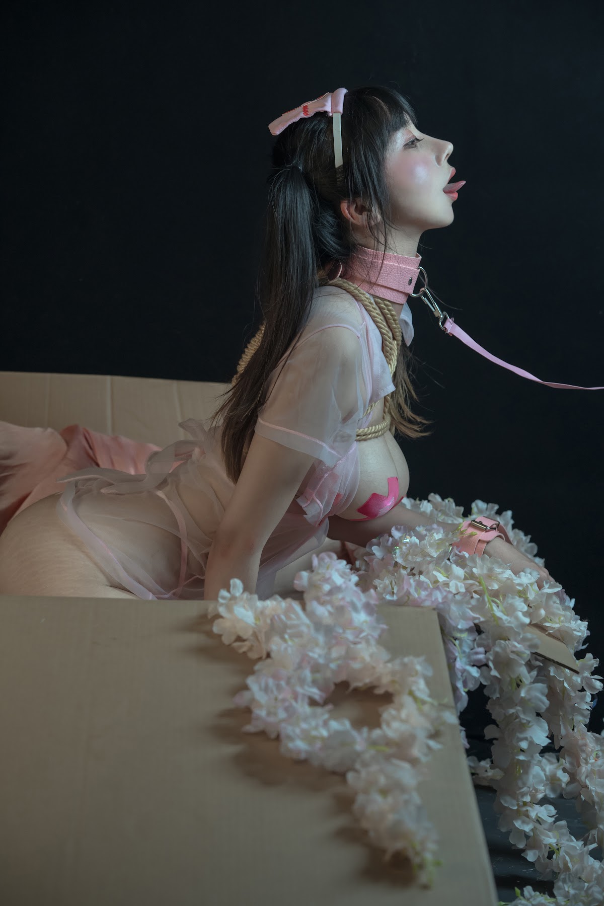 Coser@云溪溪 (Yunx1x1) Vol.003 奶桃护士 - P28
