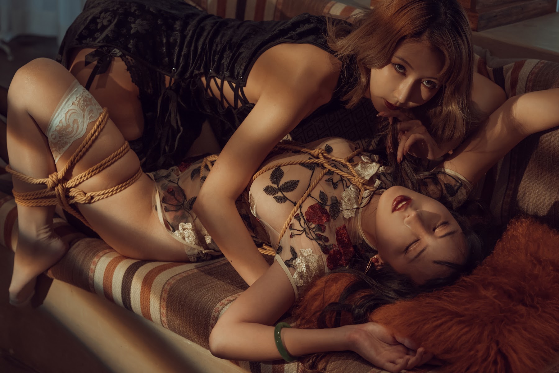 Coser@云溪溪 (Yunx1x1) Vol.005 双人旗袍捆绑 - P27