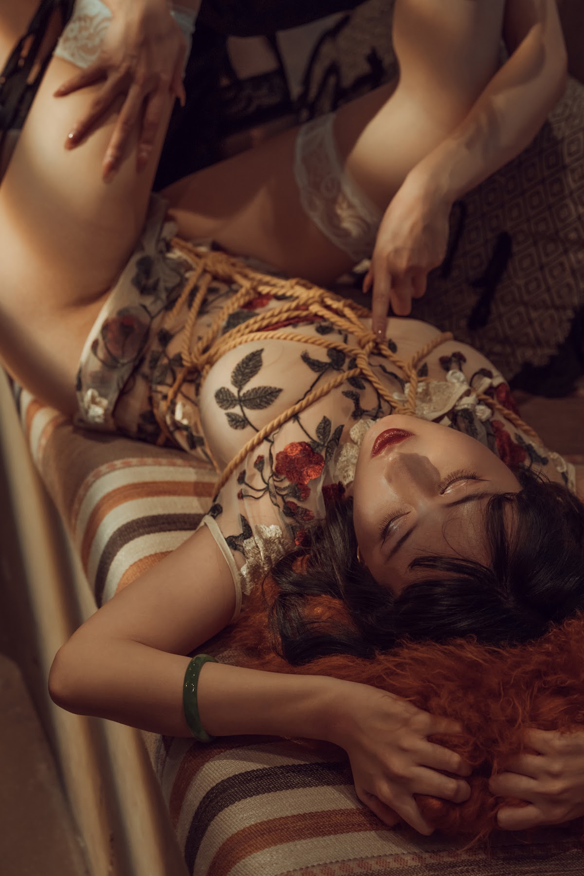 Coser@云溪溪 (Yunx1x1) Vol.005 双人旗袍捆绑 - P30