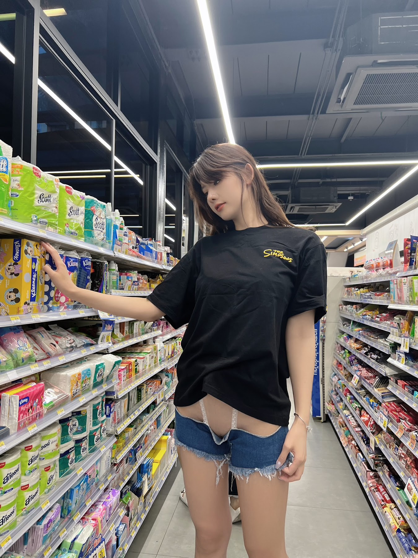 Jiu Shi A Zhu A (就是阿朱啊) – 便利店 - P7
