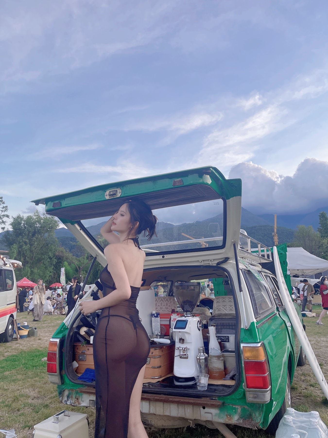 Jiu Shi A Zhu A (就是阿朱啊) – 好多人拍我，一起玩吧 - P13