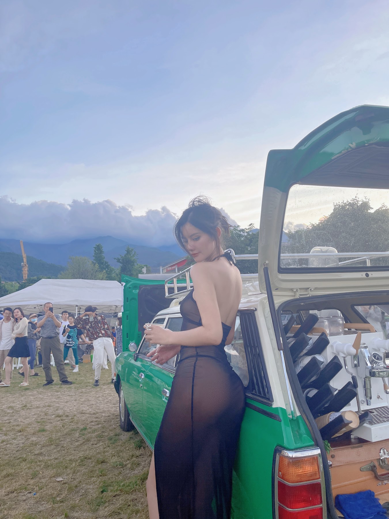 Jiu Shi A Zhu A (就是阿朱啊) – 好多人拍我，一起玩吧 - P28