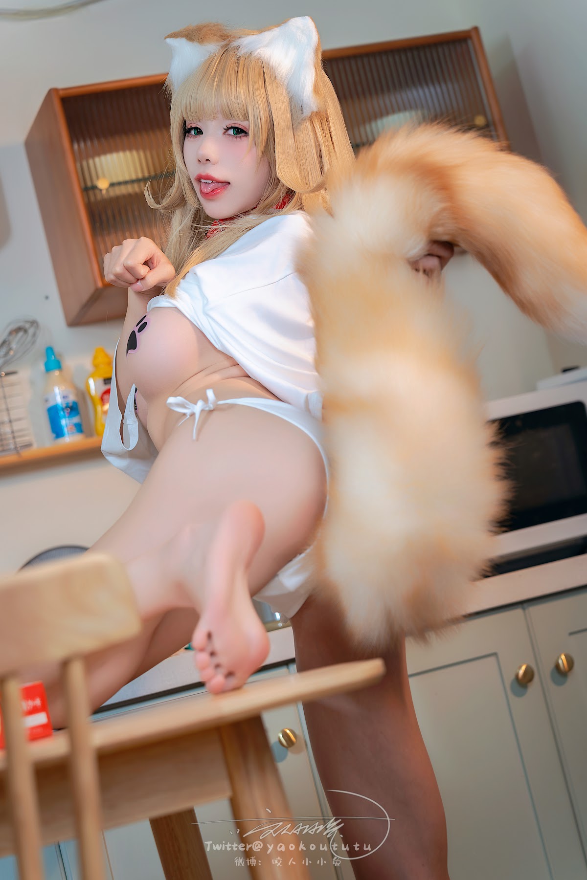Coser@黏黏团子兔 – 捡到一只黄豆粉 UNI - P31