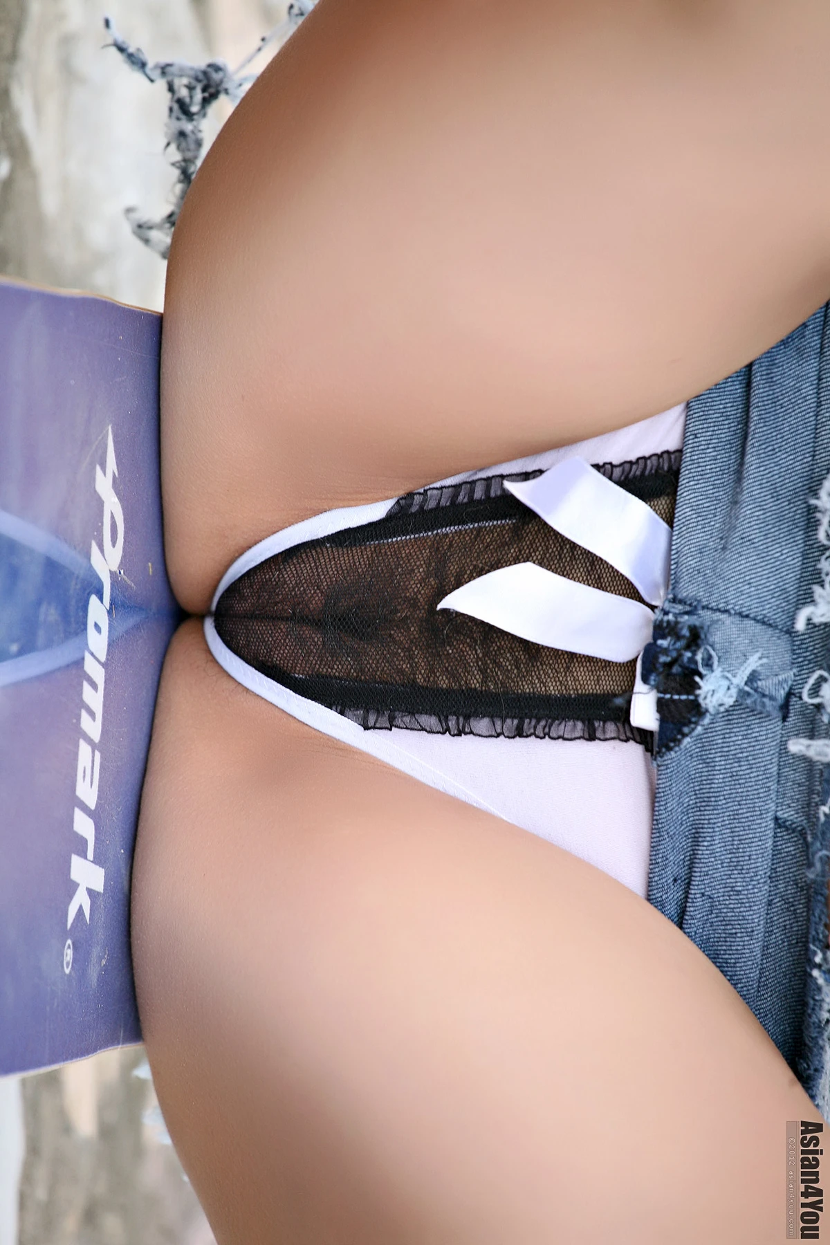 Dana – The Black Alley Photobook Set.03 - P36
