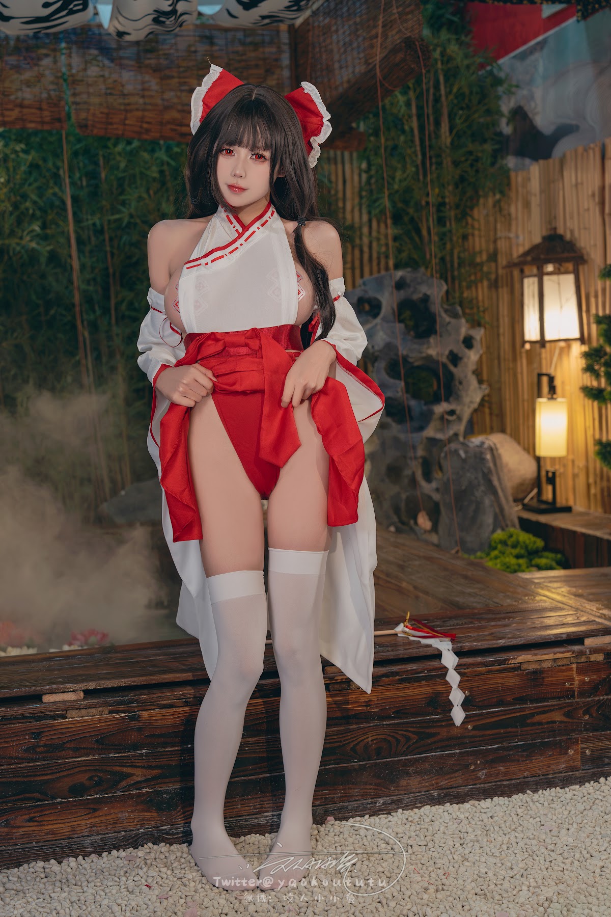 Coser@黏黏团子兔 – 狐之灵梦 Roly Poly - P13