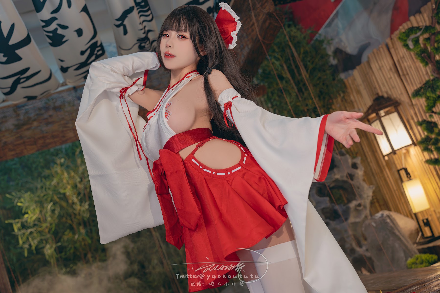 Coser@黏黏团子兔 – 狐之灵梦 Roly Poly - P14