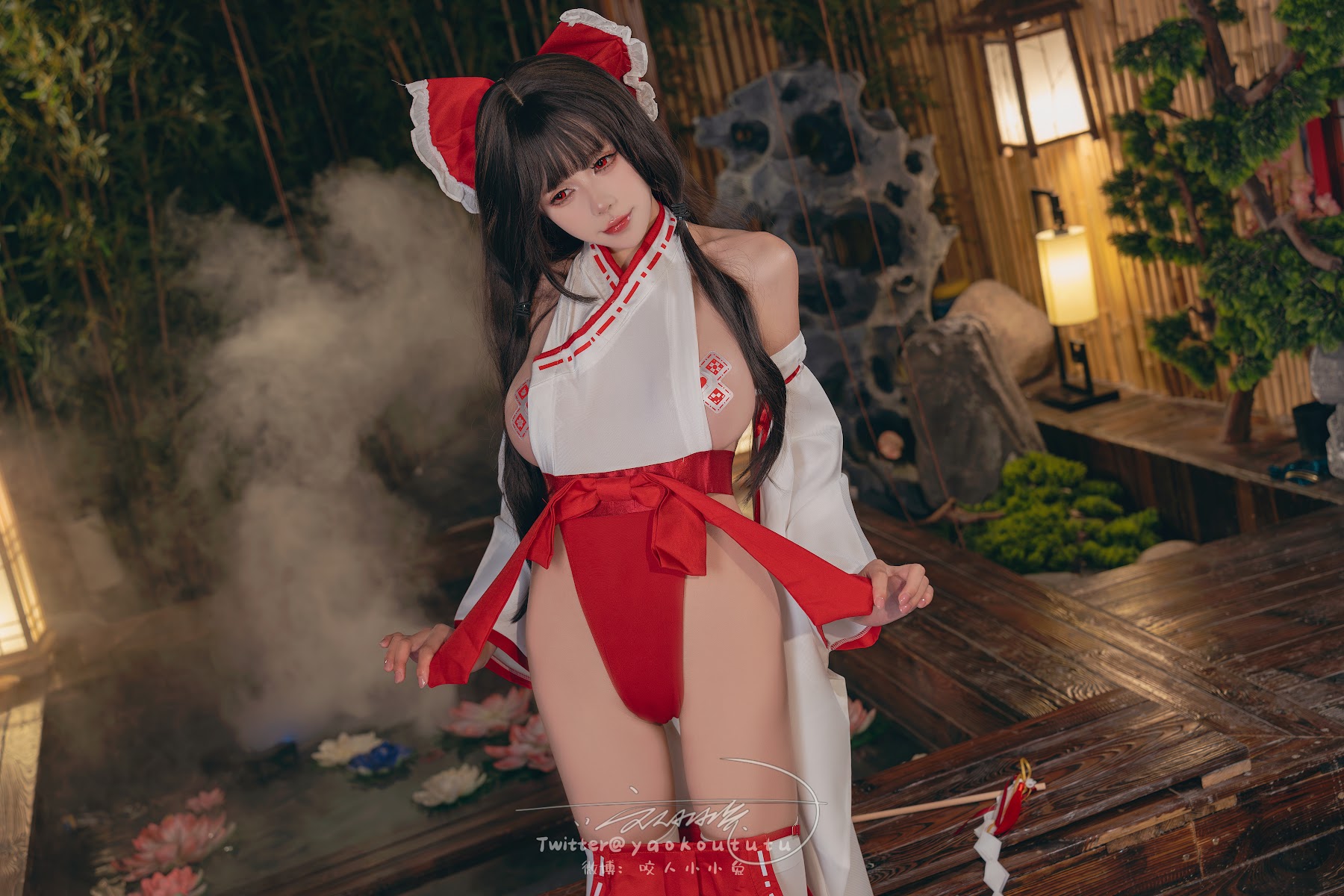 Coser@黏黏团子兔 – 狐之灵梦 Roly Poly - P20
