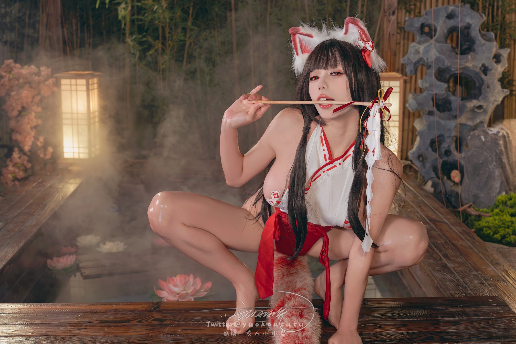 Coser@黏黏团子兔 – 狐之灵梦 Roly Poly - P40