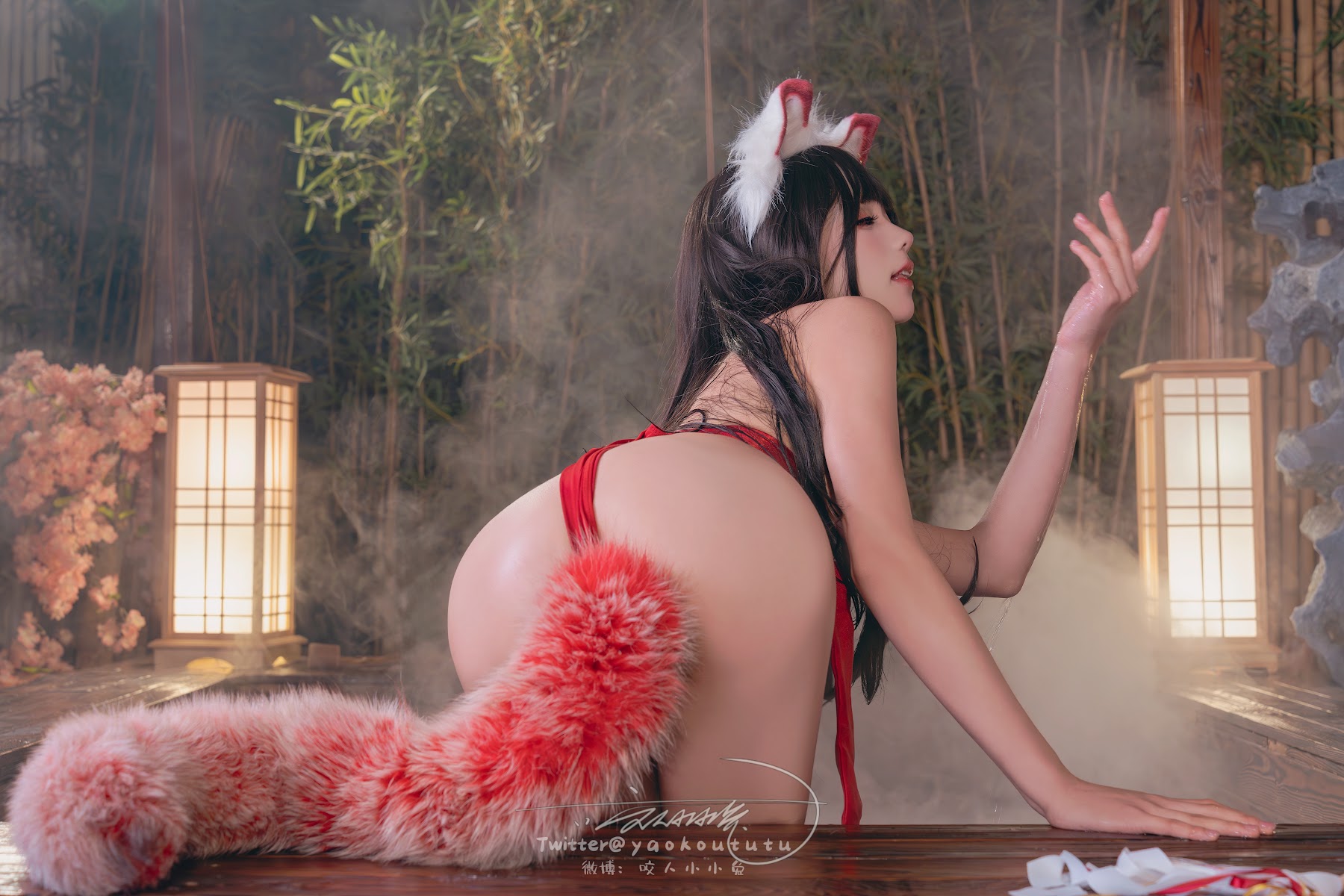 Coser@黏黏团子兔 – 狐之灵梦 Roly Poly - P46