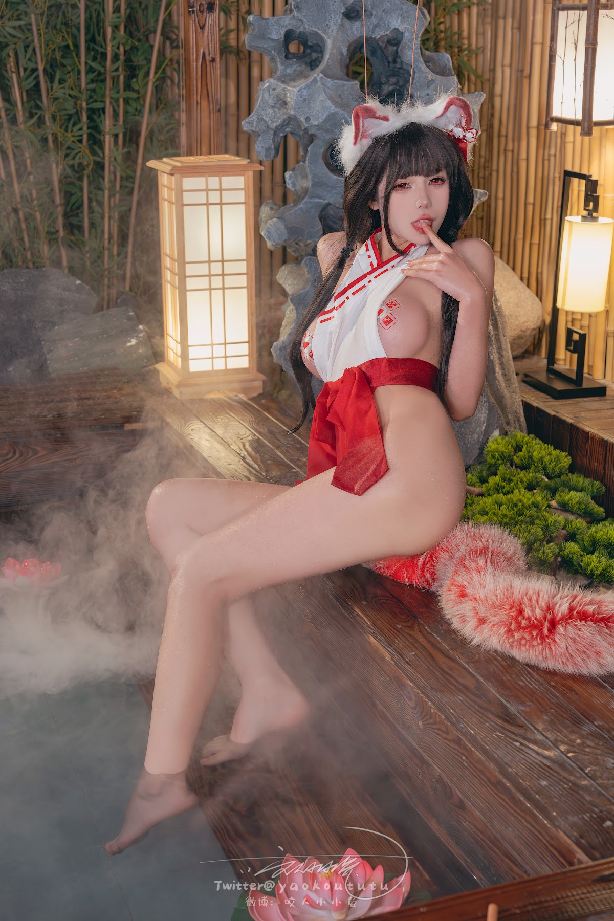 Coser@黏黏团子兔 – 狐之灵梦 Roly Poly - P47