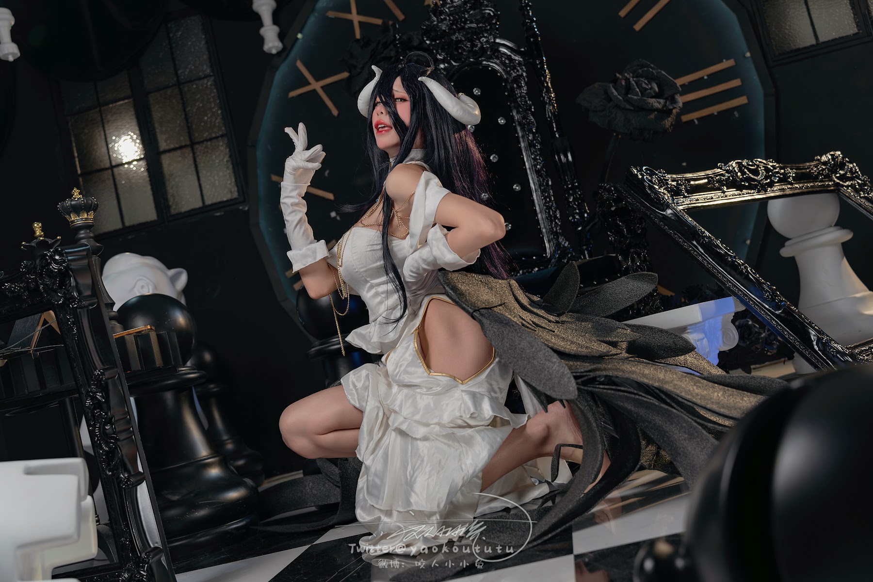 Coser@黏黏团子兔 – 魅魔之耻 雅儿贝德&Tell me - P25