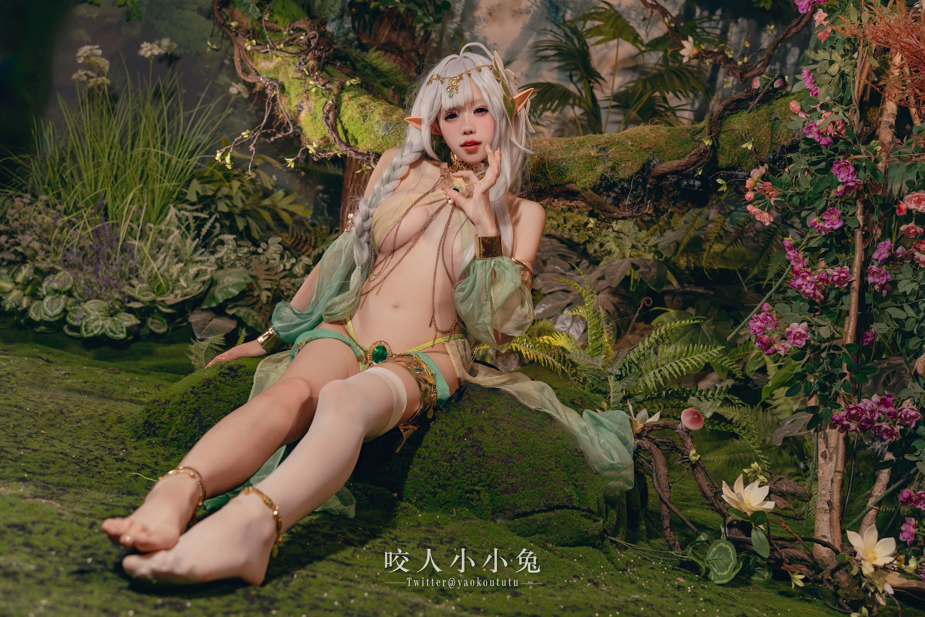 Coser@黏黏团子兔 – 被遗忘的大慈树王 - P40