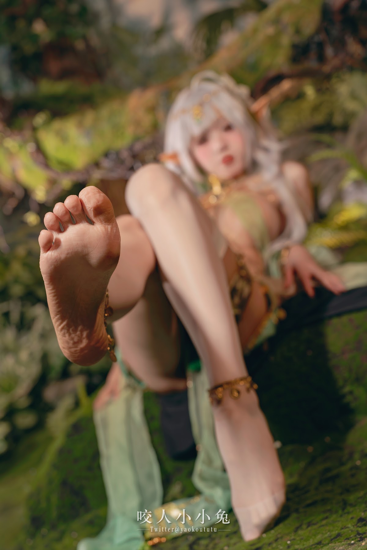 Coser@黏黏团子兔 – 被遗忘的大慈树王 - P41