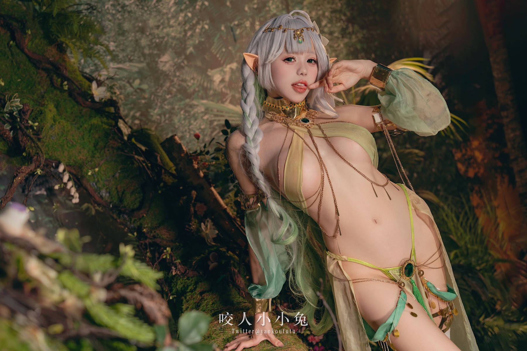Coser@黏黏团子兔 – 被遗忘的大慈树王 - P55