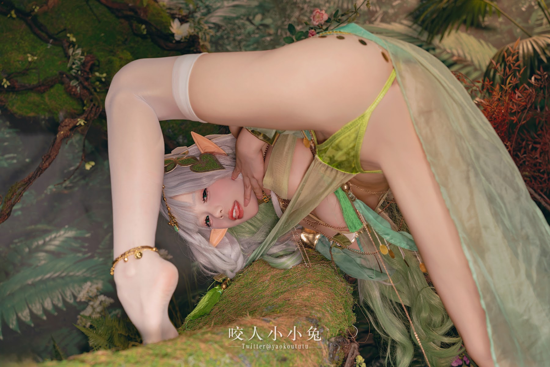 Coser@黏黏团子兔 – 被遗忘的大慈树王 - P59